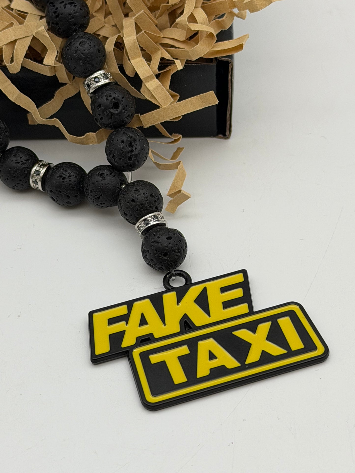 Car Beads "FakeTaxi"